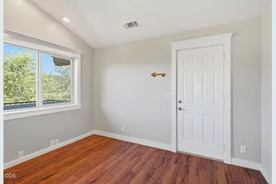 410 Lancelot Lane, Merlin, OR 97532 - Photo 29