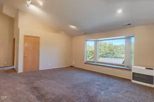 410 Lancelot Ln, Merlin, OR 97532 - Photo 23