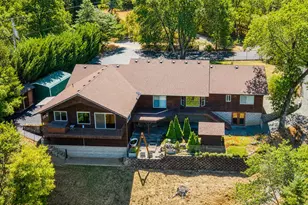 410 Lancelot Ln, Merlin, OR 97532 - Photo 1