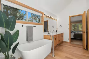 17672 Bittern Ln, Sunriver, OR 97707 - Photo 47
