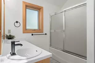 17672 Bittern Ln, Sunriver, OR 97707 - Photo 55
