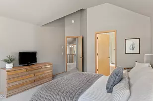 17672 Bittern Ln, Sunriver, OR 97707 - Photo 43