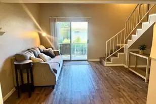 2101 Poplar Dr, Medford, OR 97504 - Photo 3