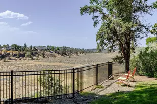 637 NW Canyon Dr, Redmond, OR 97756 - Photo 13