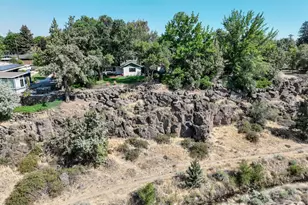 637 NW Canyon Dr, Redmond, OR 97756 - Photo 63