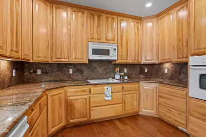 2850 Woodland Park Road, Grants Pass, OR 97527 - Photo 9
