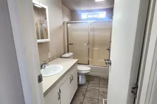 623 SW 2nd St, Madras, OR 97741 - Photo 9