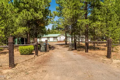 16240 Lava Drive, La Pine, OR 97739 - Photo 1