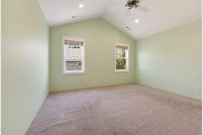 3832 Sherwood Park Drive, Medford, OR 97504 - Photo 17
