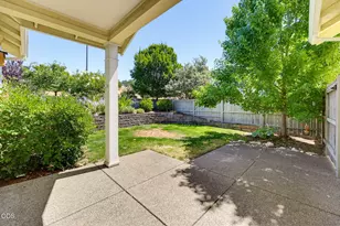 3832 Sherwood Park Dr, Medford, OR 97504 - Photo 33