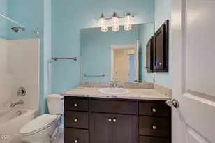 3832 Sherwood Park Dr, Medford, OR 97504 - Photo 27