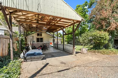 19 Vancouver Avenue, Medford, OR 97504 - Photo 27
