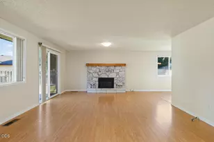 5336 Knightwood Dr, Klamath Falls, OR 97603 - Photo 17