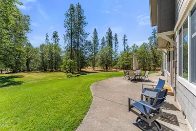 375 Mountain Paradise Drive, Grants Pass, OR 97526 - Photo 55