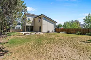 61547 SE Lincoln Lane, Bend, OR 97702 - Photo 31