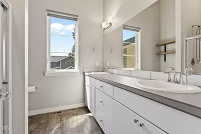 61547 SE Lincoln Lane, Bend, OR 97702 - Photo 21