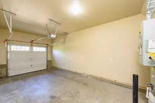 20289 Schaeffer Dr, Bend, OR 97703 - Photo 33