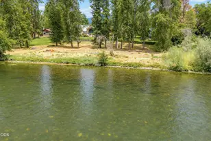 1099 SE Oriole St, Grants Pass, OR 97526 - Photo 77