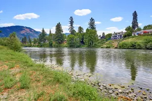 1099 SE Oriole St, Grants Pass, OR 97526 - Photo 5