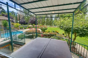 1099 SE Oriole St, Grants Pass, OR 97526 - Photo 33