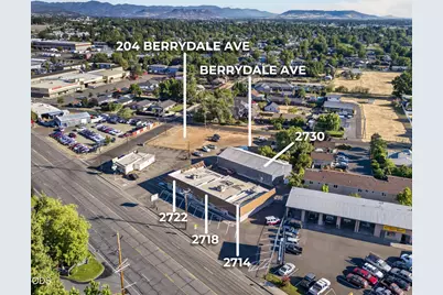 2714 N Pacific Highway, Medford, OR 97501 - Photo 1