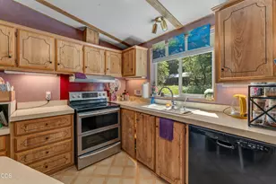365 Greens Creek Rd, Grants Pass, OR 97527 - Photo 17