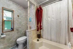 365 Greens Creek Rd, Grants Pass, OR 97527 - Photo 23