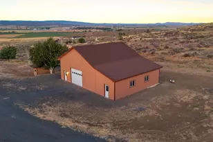 11811 Falvey Rd, Klamath Falls, OR 97603 - Photo 91