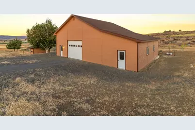 11811 Falvey Road, Klamath Falls, OR 97603 - Photo 75