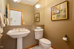 57006 Peppermill Cir, Sunriver, OR 97707 - Photo 9
