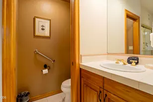 57006 Peppermill Cir, Sunriver, OR 97707 - Photo 7