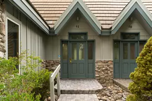 57006 Peppermill Cir, Sunriver, OR 97707 - Photo 3