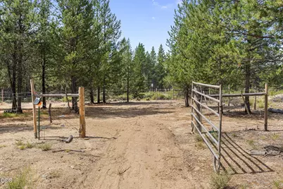 219 Tumbo Drive, Gilchrist, OR 97737 - Photo 31