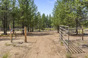 219 Tumbo Dr, Gilchrist, OR 97737 - Photo 31