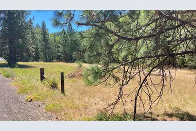 4569 Kane Creek Road, Central Point, OR 97502 - Photo 5