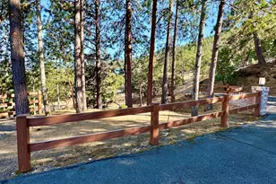 197 Timberlake Dr, Ashland, OR 97520 - Photo 71