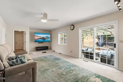 197 Timberlake Drive, Ashland, OR 97520 - Photo 17
