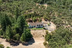 197 Timberlake Dr, Ashland, OR 97520 - Photo 75