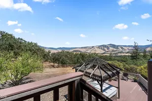 197 Timberlake Dr, Ashland, OR 97520 - Photo 47