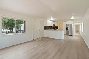 5063 S Hwy 97, Redmond, OR 97756 - Photo 5