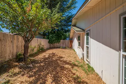 1959 Meadow Glen, Grants Pass, OR 97527 - Photo 27