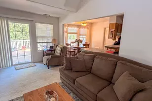 412 Country Ct, Shady Cove, OR 97539 - Photo 7