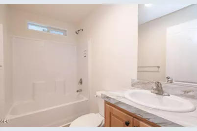 61071 Chuckanut Drive, Bend, OR 97702 - Photo 17