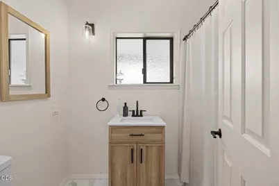 657 Greenleaf Drive, Eagle Point, OR 97524 - Photo 27