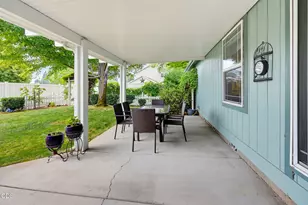366 Marian Ave, Central Point, OR 97502 - Photo 29