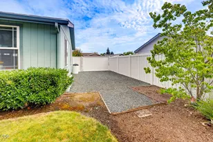 366 Marian Ave, Central Point, OR 97502 - Photo 31