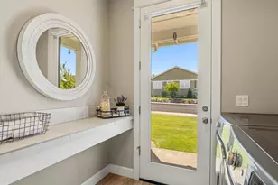 3573 SW 47th St, Redmond, OR 97756 - Photo 51