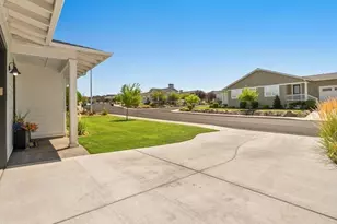 3573 SW 47th St, Redmond, OR 97756 - Photo 55