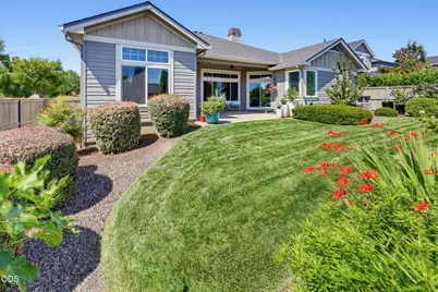 4002 Crystal Springs Drive, Medford, OR 97504 - Photo 33