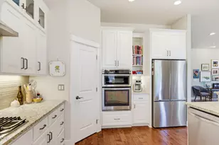 4002 Crystal Springs Dr, Medford, OR 97504 - Photo 13